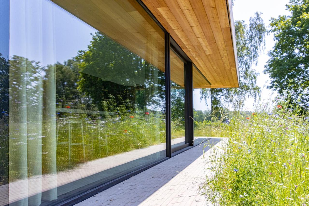 Equilodge 'T Blommeke - Reconnect With Nature Bruges Exterior photo
